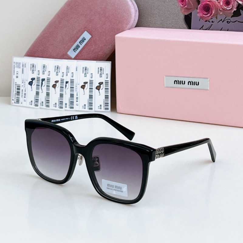 MIU MIU